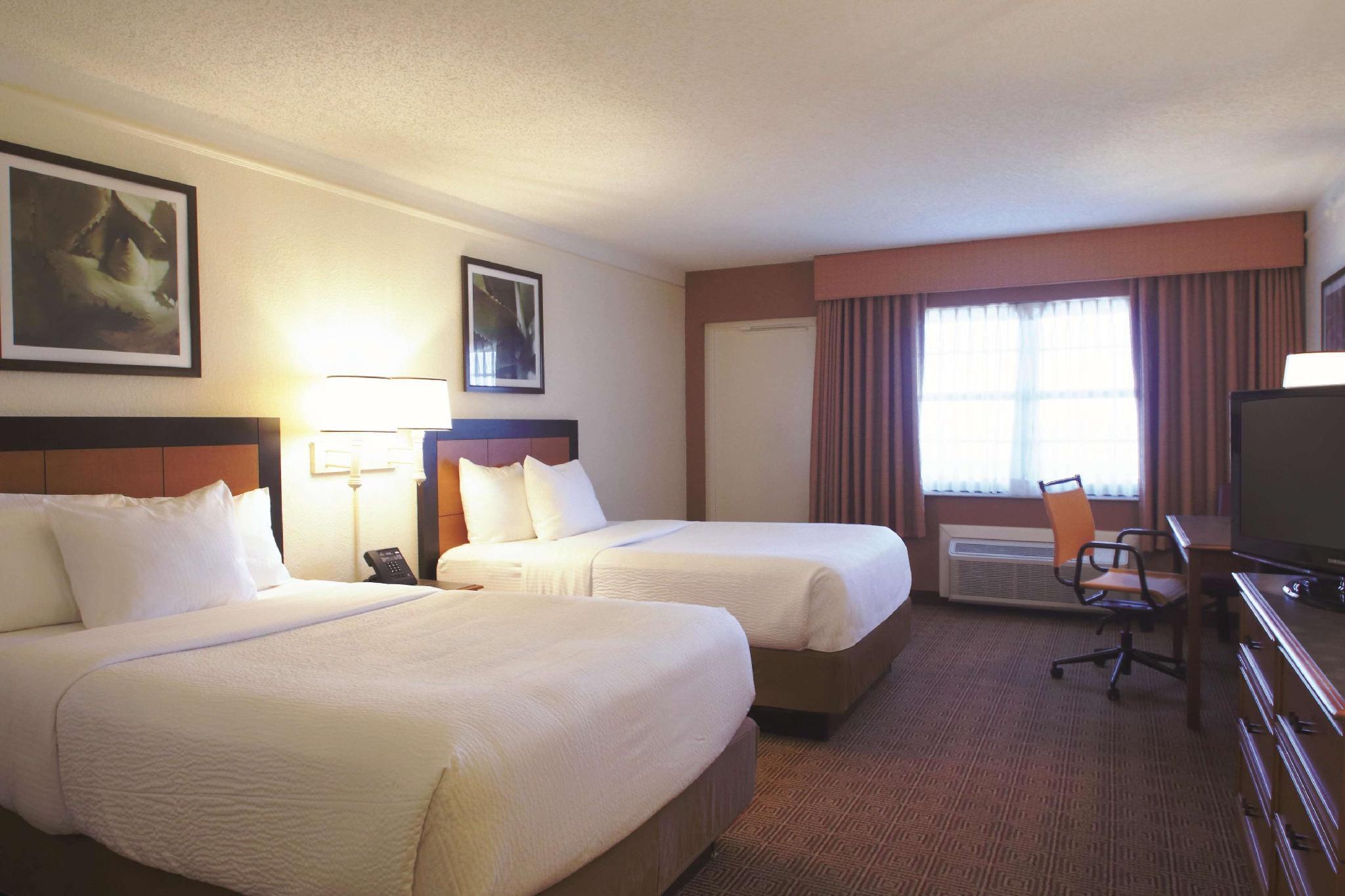 La Quinta By Wyndham Coral Springs University Dr Экстерьер фото